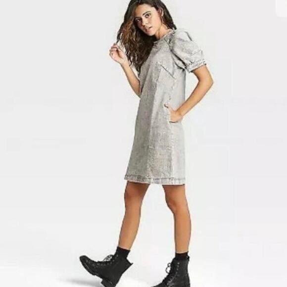 Universal Thread Dresses & Skirts - UNIVERSAL THREAD Puff Sleeve Dress  Size 4 Grey Mineral Washed Denim